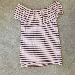 NWOT maternity off shoulder tunic